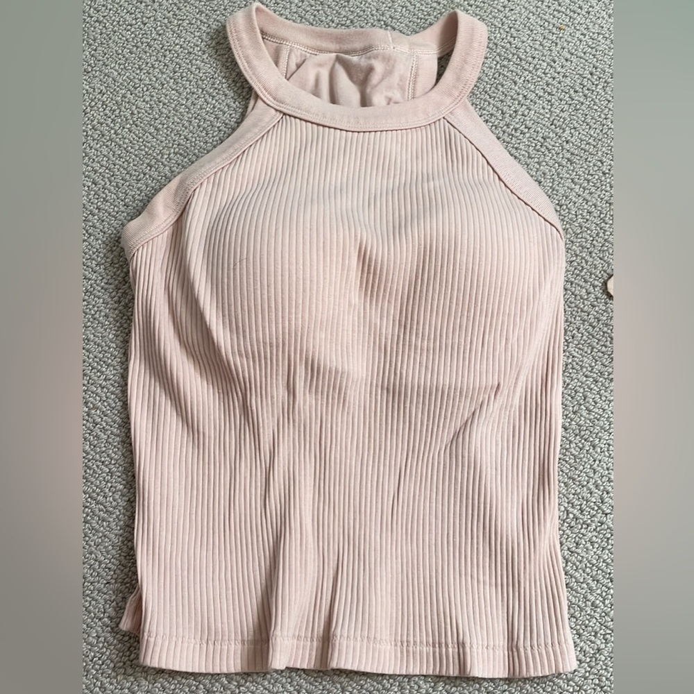 Uniqlo shelf bra tank XS